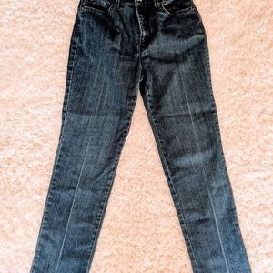 Women's jeans